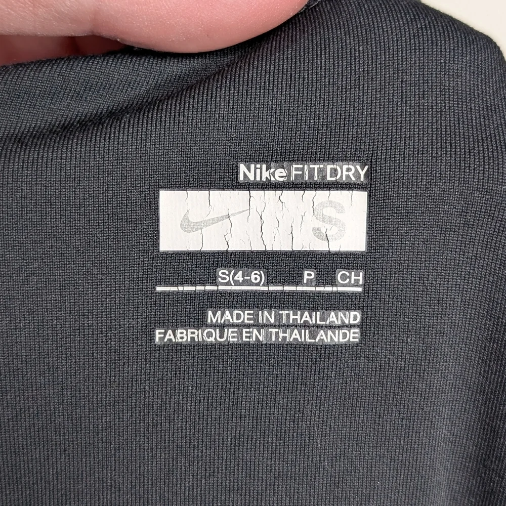 Nike Fit Dry Women's Black Racerback Athletic Workout Summer Tank Top Size Small